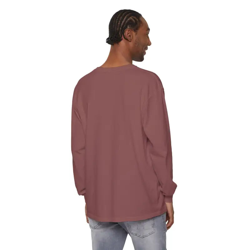 Maroon long-sleeved Newport Beach T-shirt in relaxed coastal style