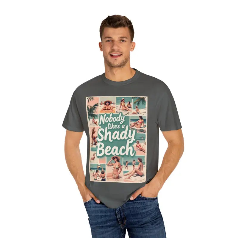 Gray t-shirt featuring a nostalgic beach collage design for stylish summer wear