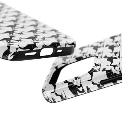Dinosaur-patterned phone case for iPhone and Samsung, stylish and protective design