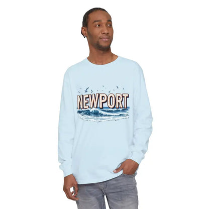 Light blue long-sleeved Newport Beach T-shirt in relaxed coastal style