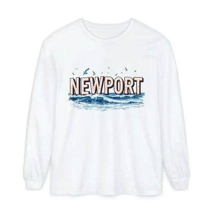 White long-sleeved Newport Beach T-shirt in relaxed coastal style for casual wear